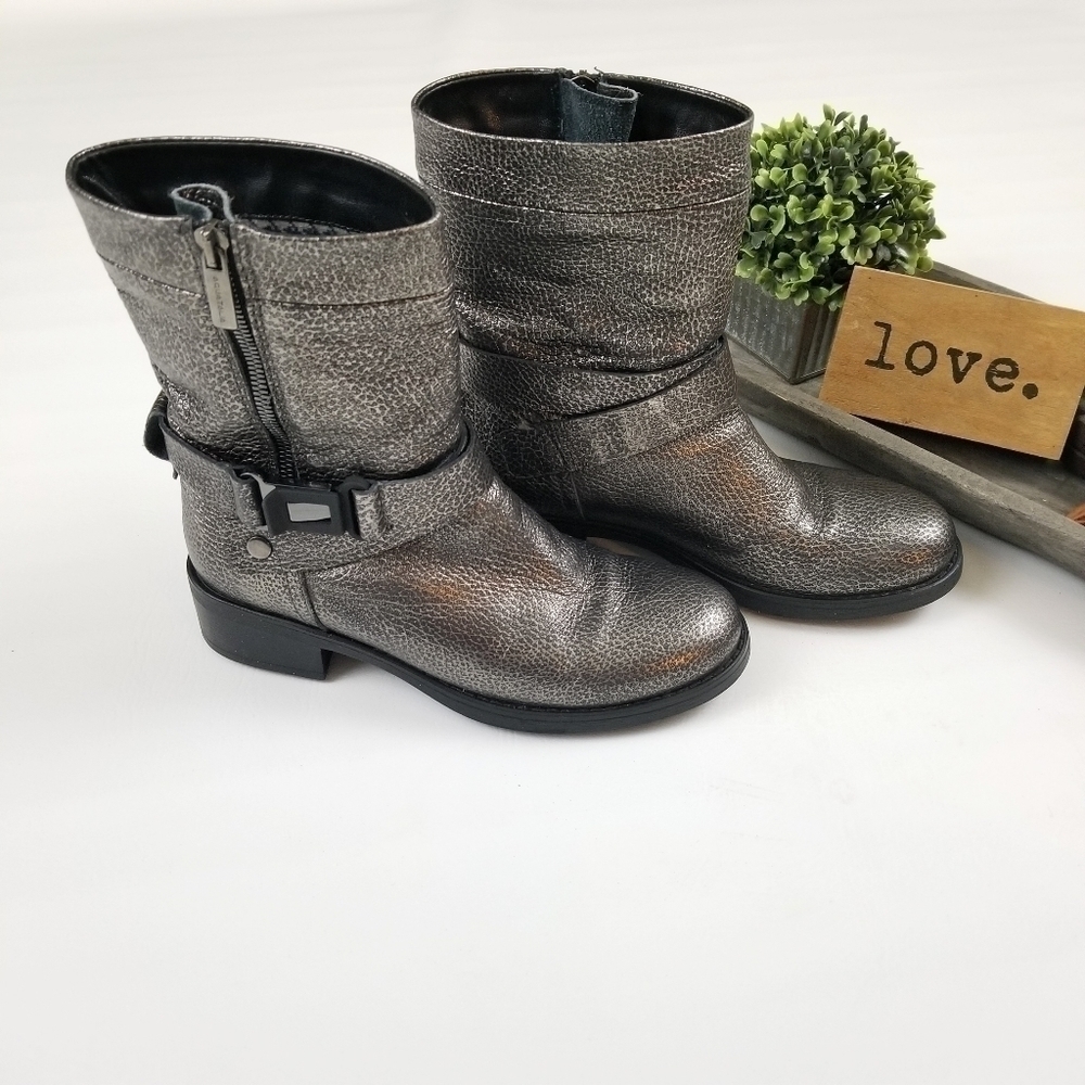 Aquatalia silver pewter leather moto zipper booties women's size 7 made in Italy - Picture 4 of 8